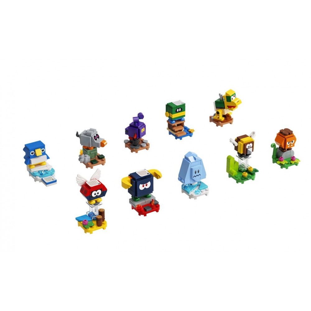 Colección Lego Super Mario, Juguetes exclusivos