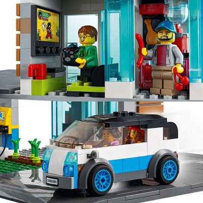 FAMILY HOUSE - LEGO 60291  - 5